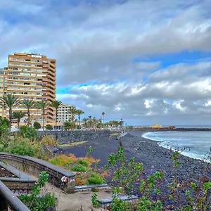 Estudio Tres En Martianez , Puerto de la Cruz (Tenerife) España
